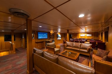MV Cascadia - Livingroom